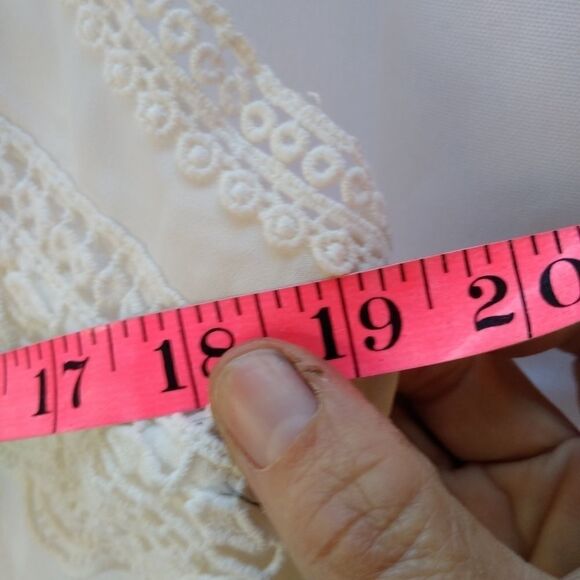 J Crew sleeveless top - Picture 5 of 5